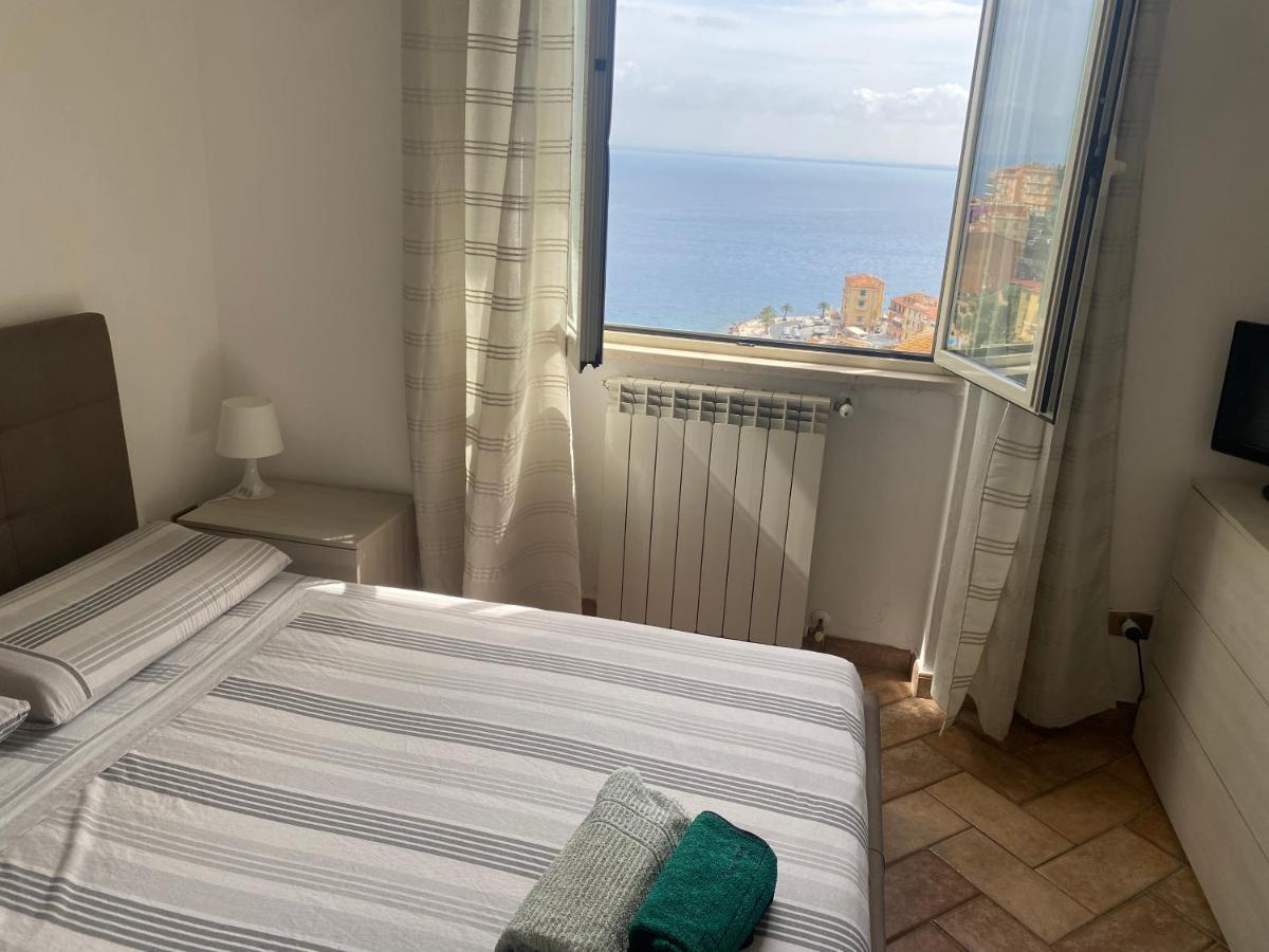 شقة Bilocale Vista Mare Con Posto Auto بورتو سانتو ستيفانو المظهر الخارجي الصورة